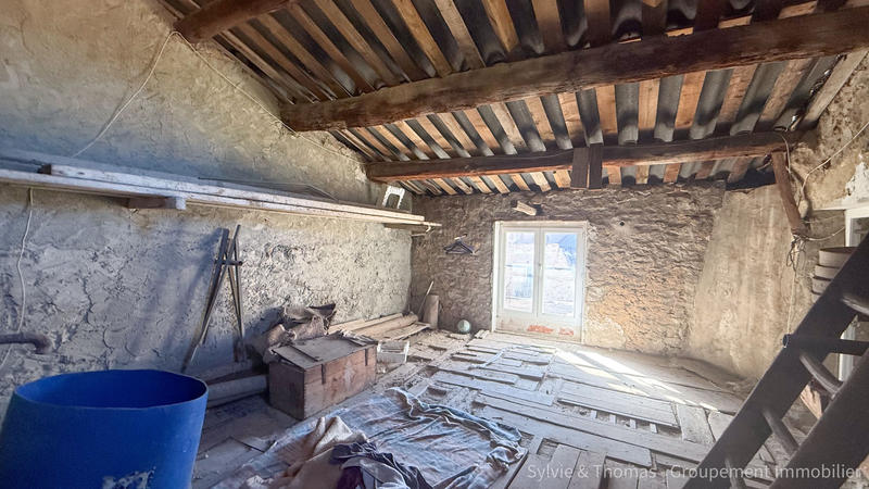 Maison de village - 85 m² - 4 pièces