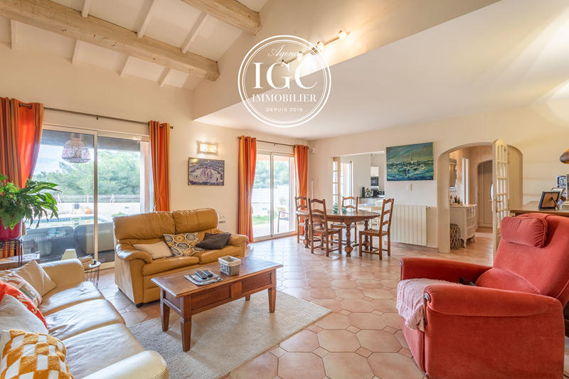 Maison - 140 m² - 4 pièces