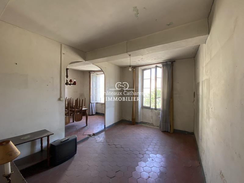 Maison - 235 m² - 9 pièces