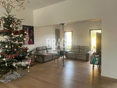 Maison - 148 m² - 5 pièces