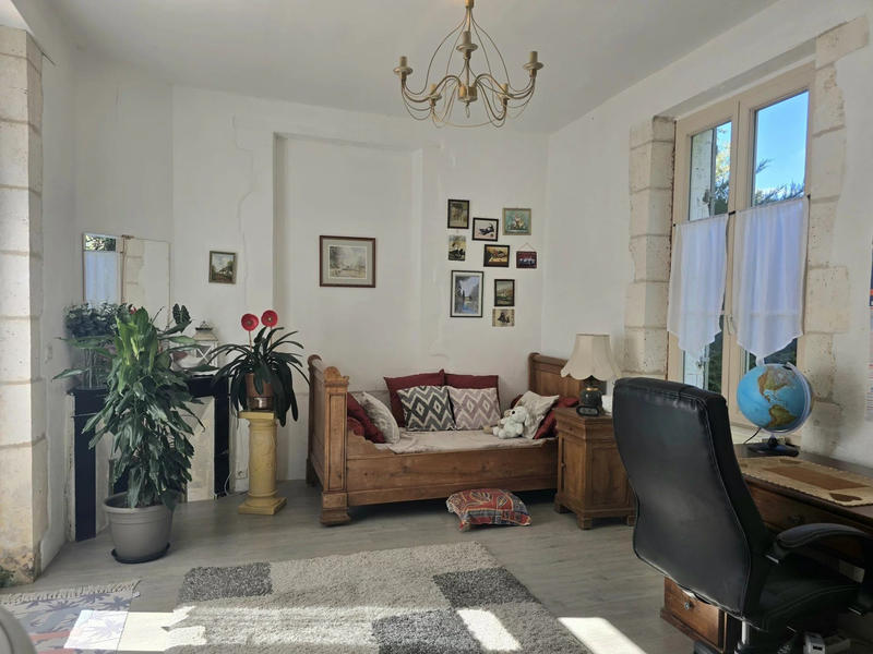 Maison ancienne - 220 m² - 7 pièces