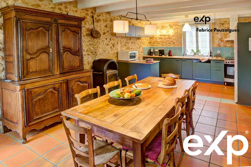 Maison - 170 m² - 7 pièces