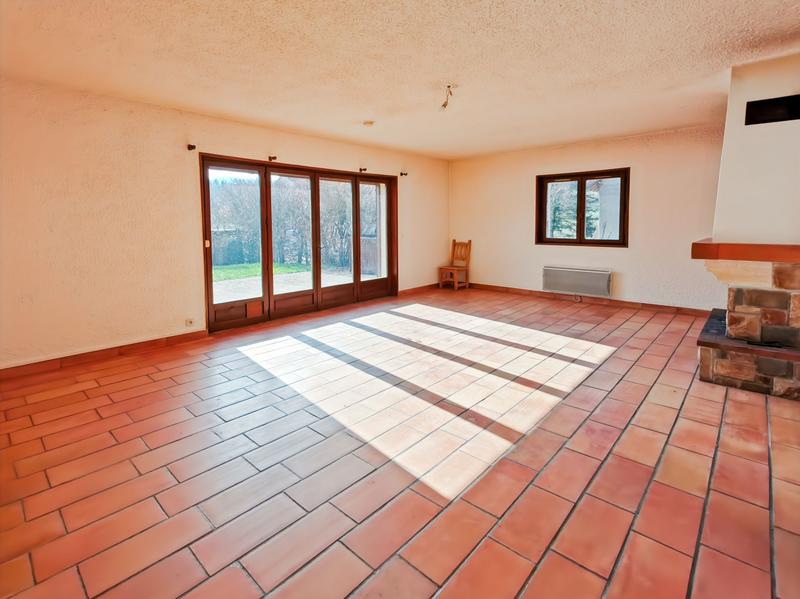 Maison - 186 m² - 7 pièces
