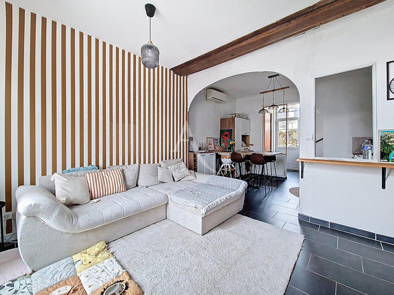 Maison - 93 m² - 4 pièces