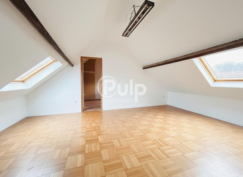 Maison de ville - 150 m² - 9 pièces