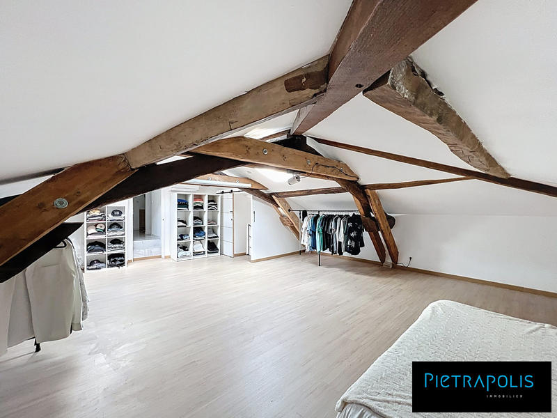 Maison ancienne - 200 m² - 5 pièces