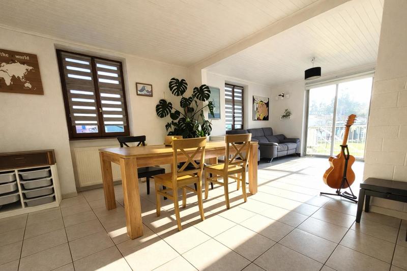 Villa - 116 m² - 6 pièces