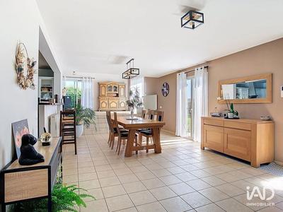 Maison - 160 m² - 5 pièces