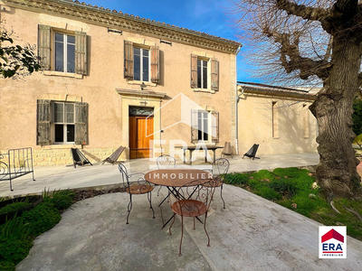 Maison - 196 m² - 5 pièces