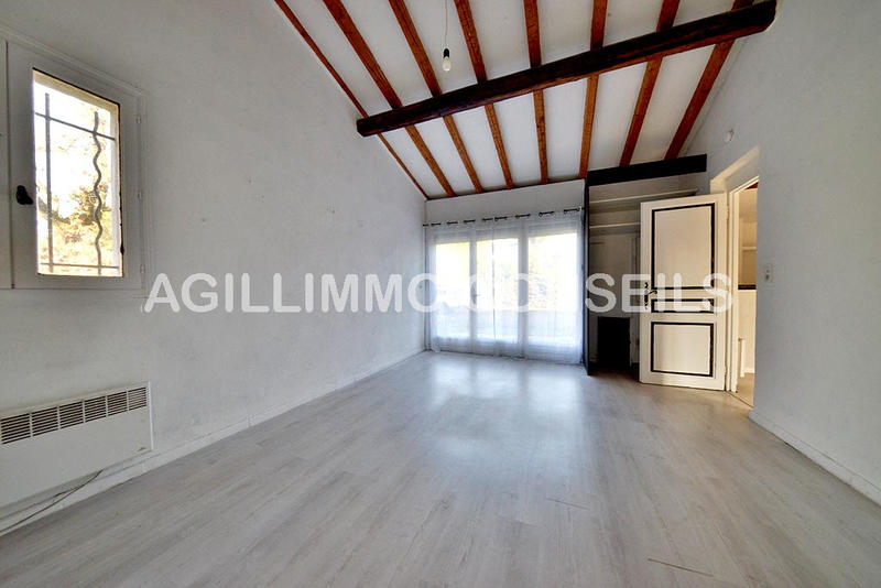 Villa - 100 m² - 5 pièces