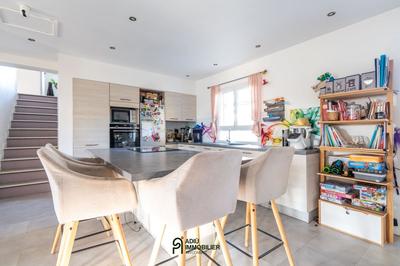 Villa - 95 m² - 4 pièces