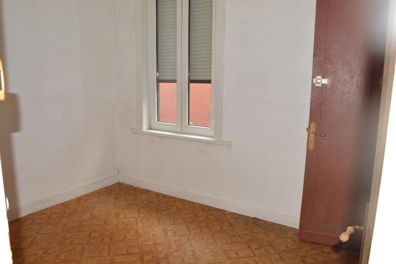 Maison - 90 m² - 6 pièces