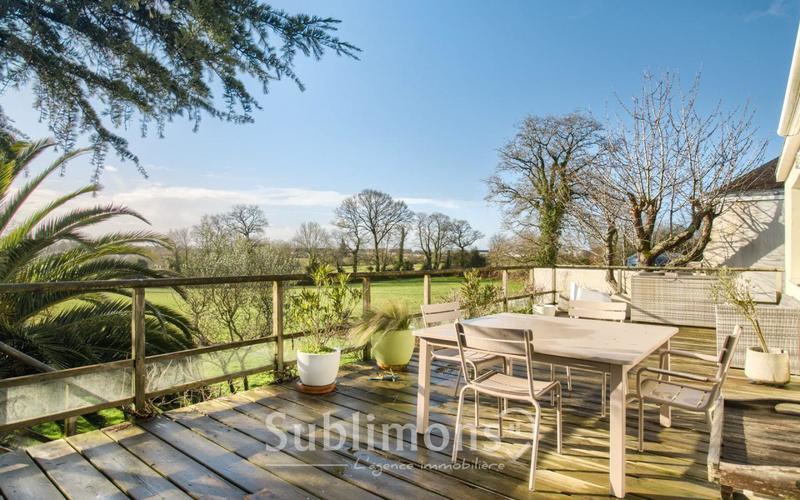 Maison - 163 m² - 6 pièces