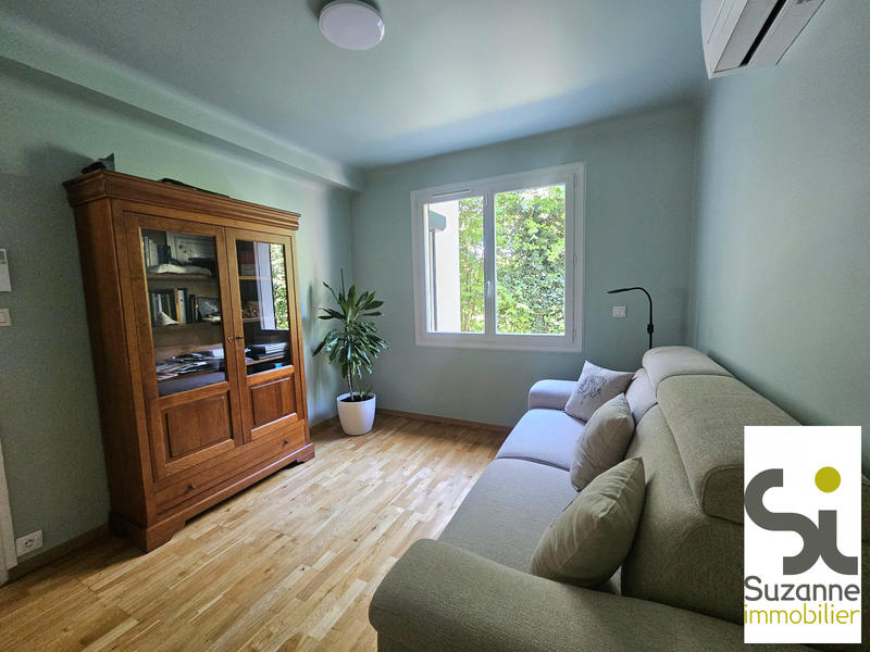 Maison - 138 m² - 6 pièces