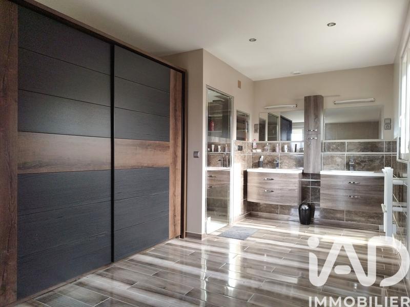 Maison - 197 m² - 6 pièces