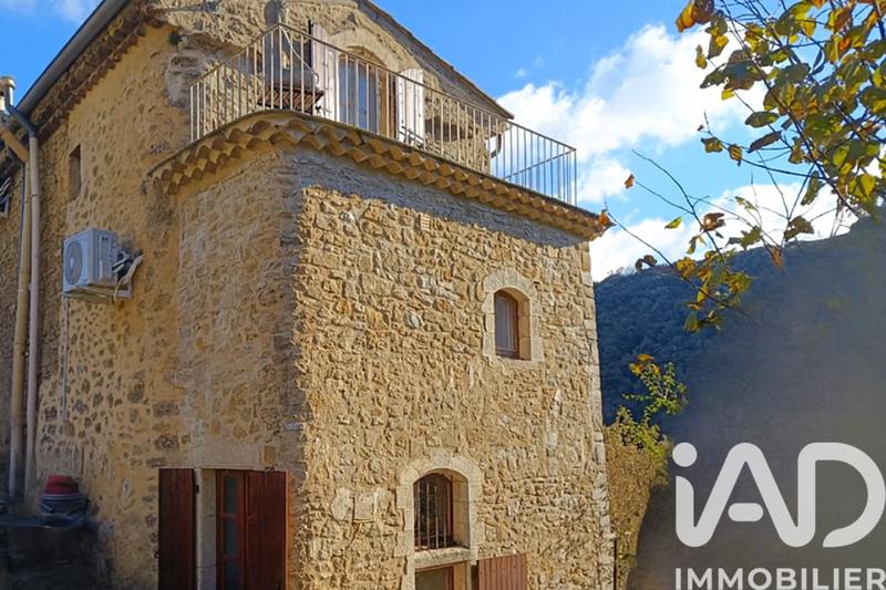 Maison - 67 m² - 4 pièces