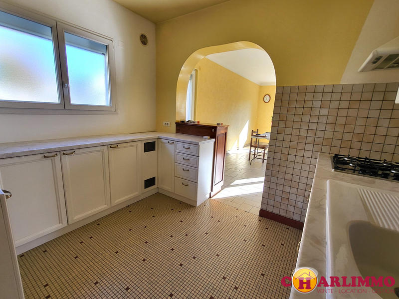 Maison traditionnelle - 99 m² - 5 pièces