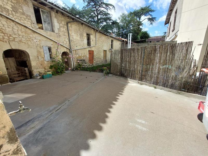 Maison - 80 m² - 5 pièces