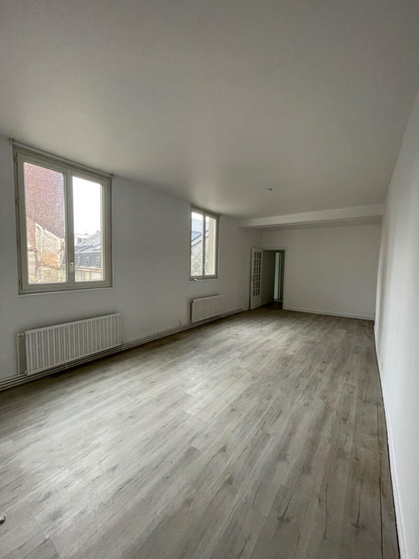 Appartement - 84 m² - 4 pièces