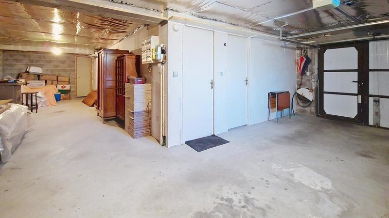 Maison - 99 m² - 5 pièces