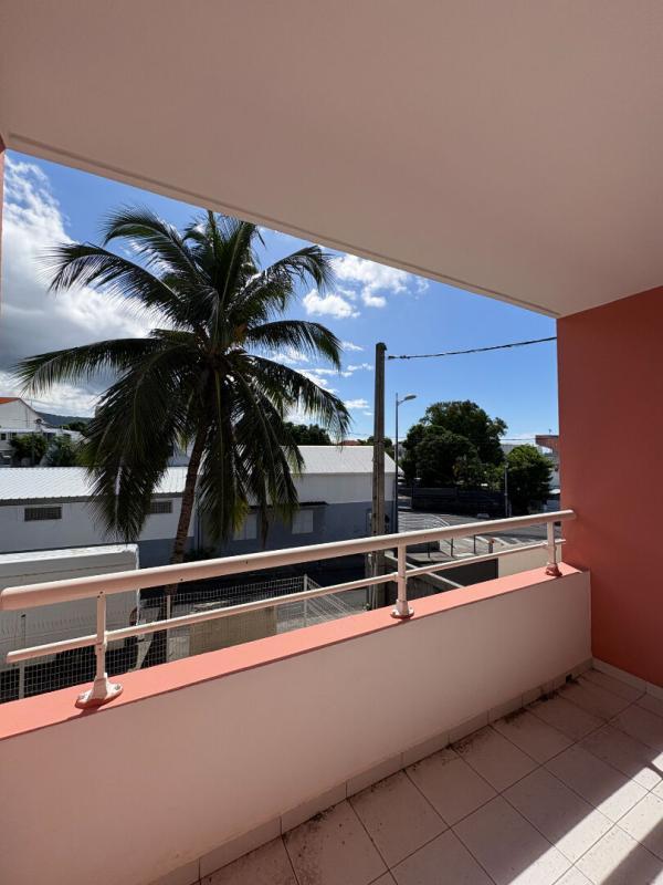 Studio - 18 m² - 1 pièce