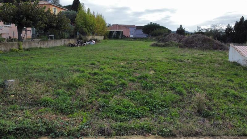 Terrain - 582 m²
