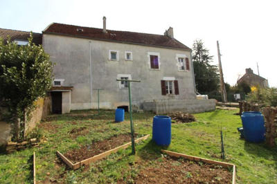 Maison - 87 m² - 3 pièces