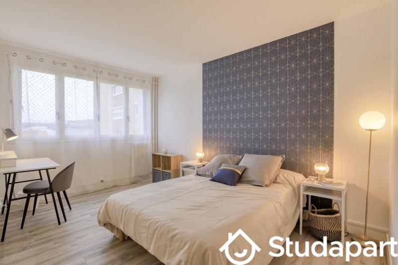 Chambre - 10 m² - 1 pièce