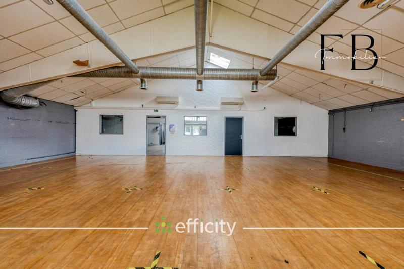 Local commercial - 714 m² - 7 pièces