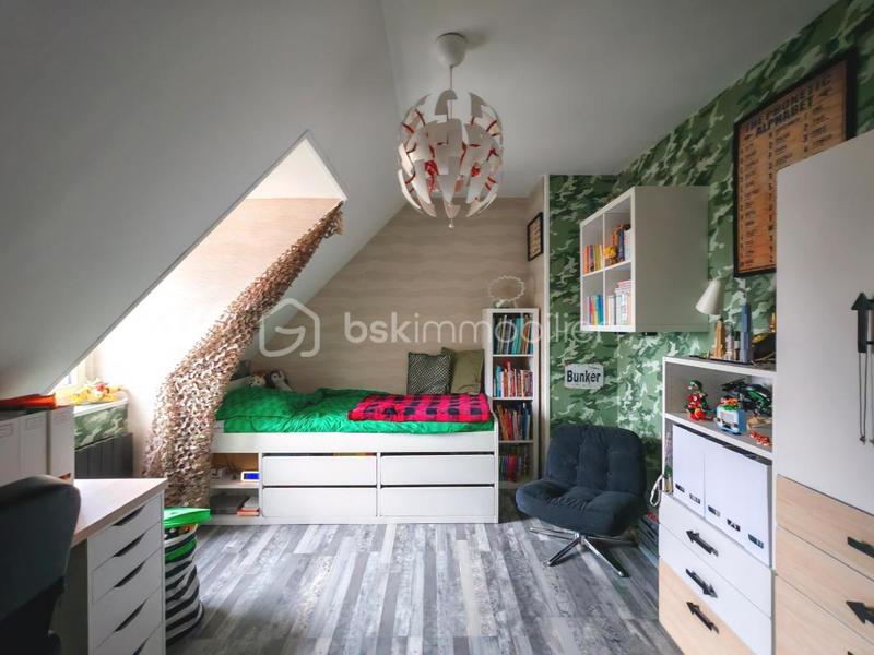 Maison - 91 m² - 6 pièces