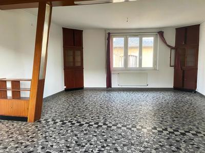 Appartement - 95 m² - 6 pièces