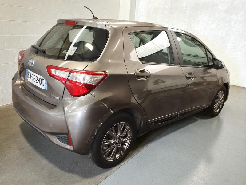Toyota Yaris 1.5 Vvt-I 75 Hybrid 100h France Ba