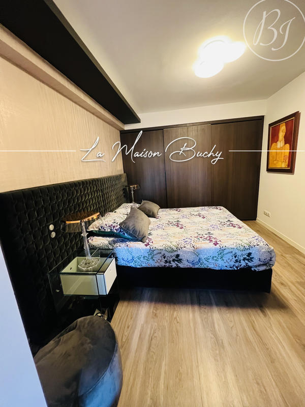 Appartement - 140 m² - 4 pièces