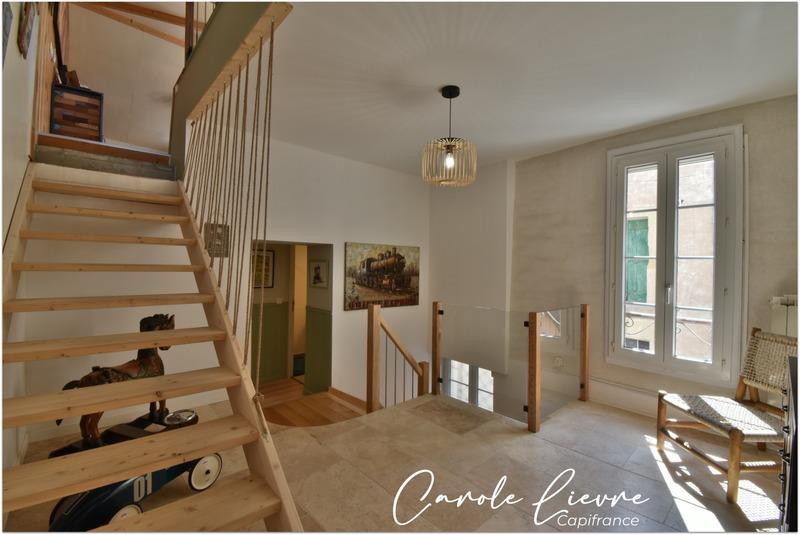 Maison - 147 m² - 5 pièces