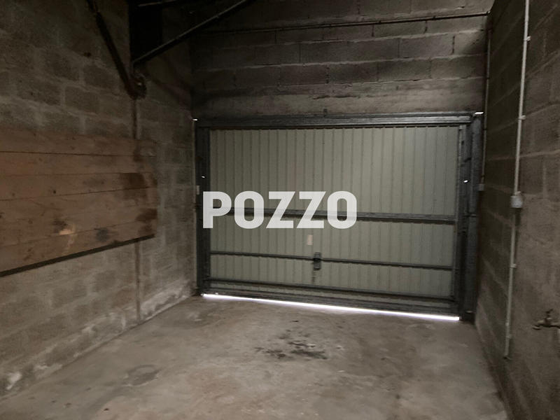 Local commercial - 77 m² - 3 pièces