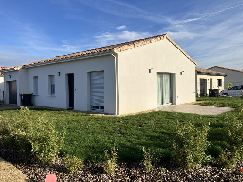 Maison - 91 m² - 4 pièces