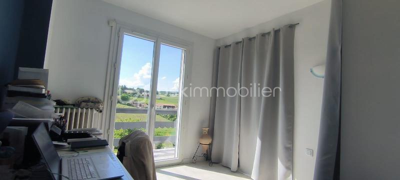 Maison - 196 m² - 9 pièces