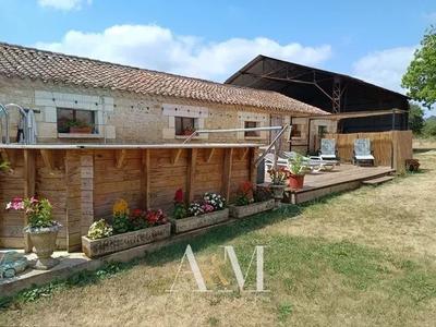 Maison de village - 96 m² - 5 pièces