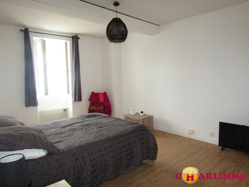 Maison traditionnelle - 118 m² - 5 pièces