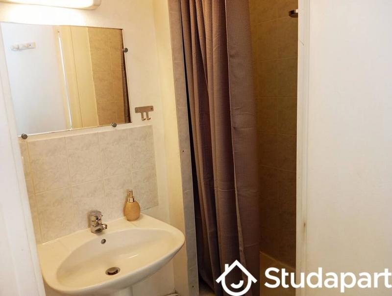 Appartement - 15 m² - 1 pièce