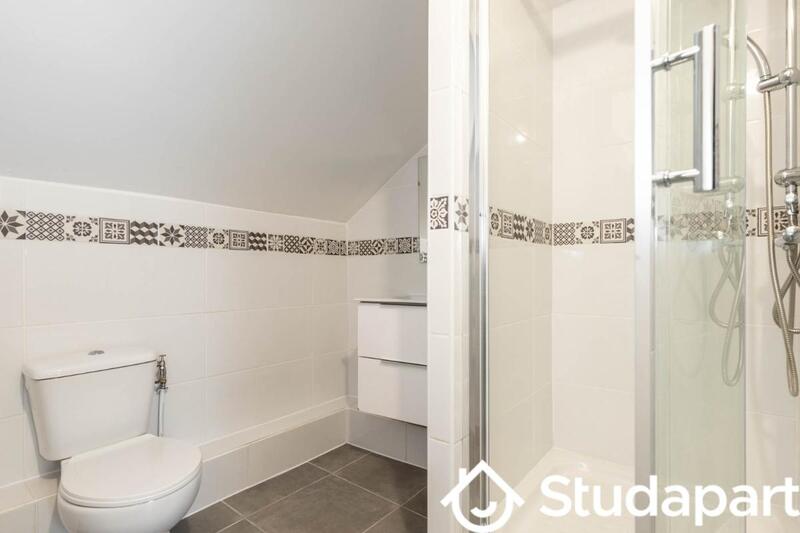 Chambre - 12 m² - 1 pièce