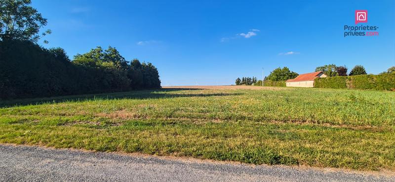 Terrain constructible - 2 439 m²