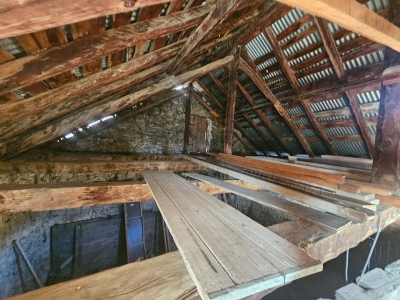 Maison - 250 m² - 8 pièces