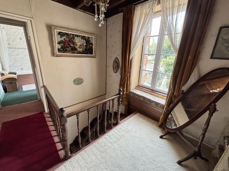 Maison de ville - 96 m² - 5 pièces