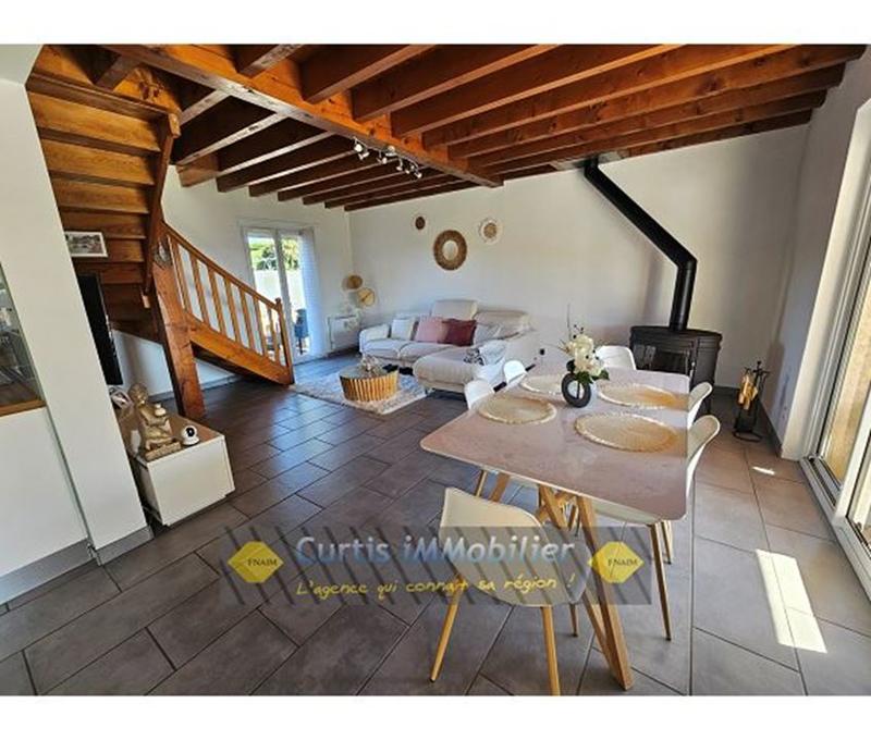 Maison - 92 m² - 4 pièces