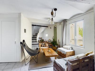 Maison de village - 84 m² - 4 pièces