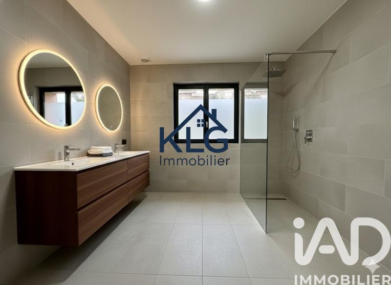 Maison de campagne - 214 m² - 7 pièces