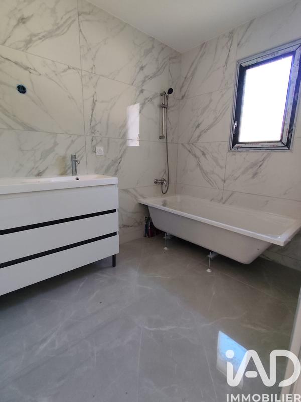 Maison - 86 m² - 5 pièces