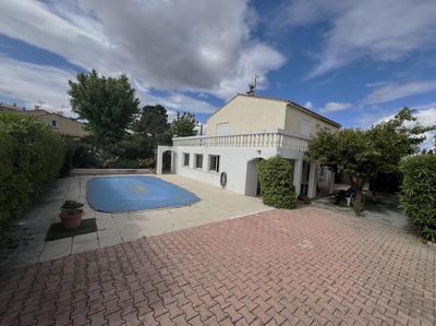 Maison - 140 m² - 6 pièces