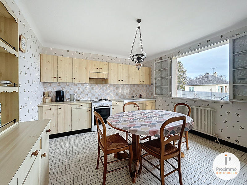 Maison - 130 m² - 7 pièces